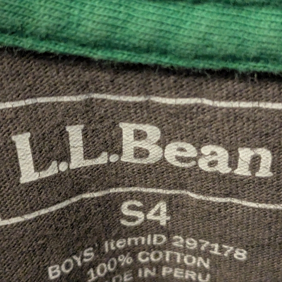 ✌🏻TWO L.L. Bean- Boys Sweatshirt Flannel W/ Hood & Long Sleeve T-shirt; Size: 4 - Picture 12 of 12